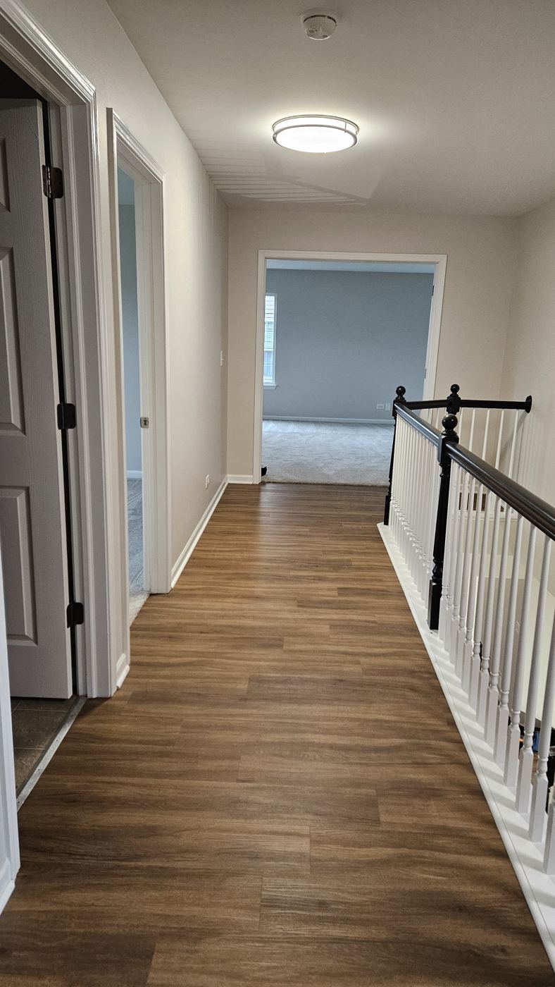 Vinyl plank floor installed by Artelier Floors